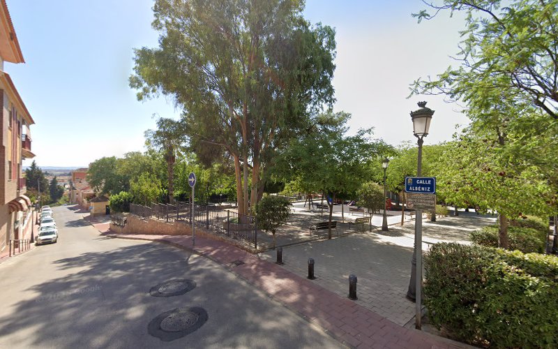 Parque Calle Isaac Albéniz