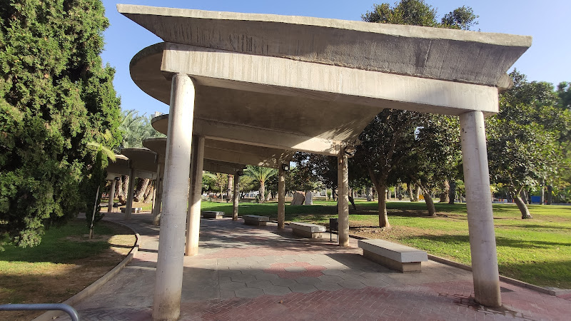 Jardín de Isaac Peral (Las Tres Copas)