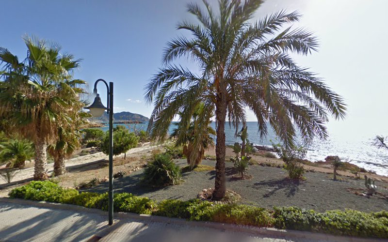Plana Cove