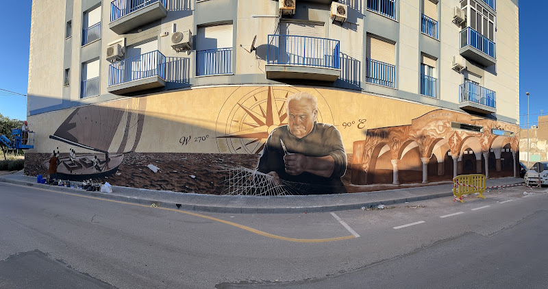 Mural "Santa Lucía y su Historia" de Art Mateo vs Poli124