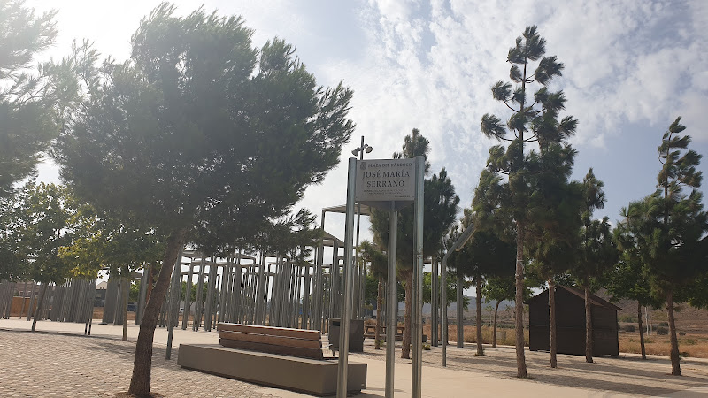 Plaza del Párroco José María Serrano
