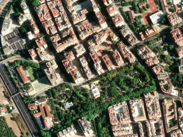 Piso de diseño junto al centro de Murcia con parking - Three-Bedroom Apartment