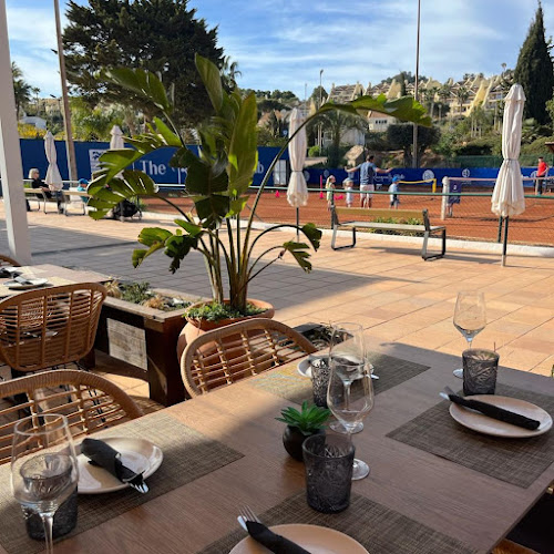 La Terraza - The Racquets Club