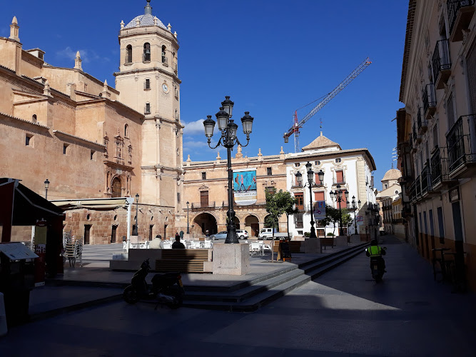 Vía Augusta Lorca