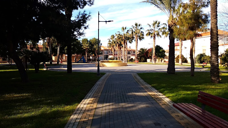 Plaza Dr. Clemente García Pérez