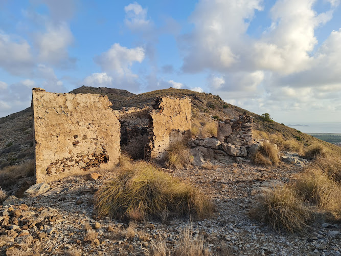 Ermita en la cima