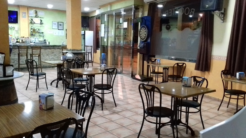 Bar Los Roches (Cafetería/Bocatería)