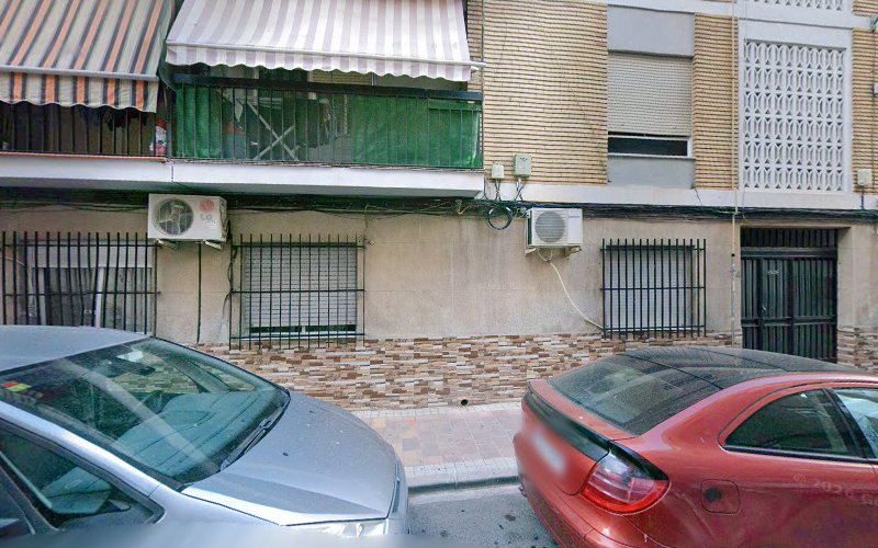 Mural "Cuentos de Otoño" de Dulk