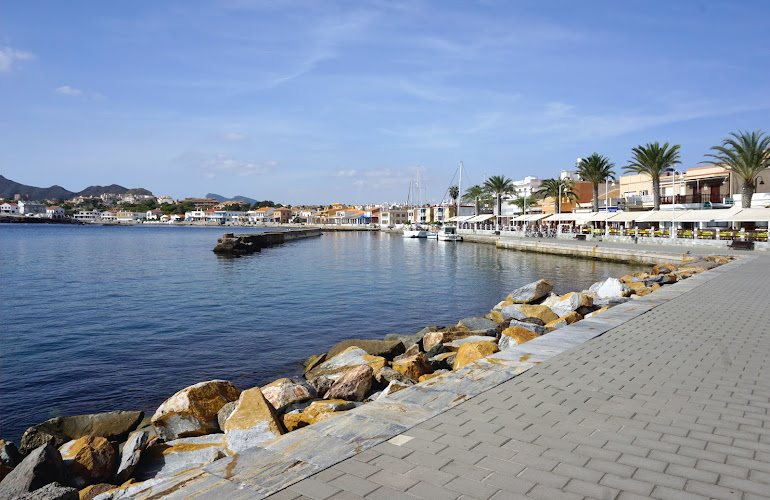 Paseo del puerto