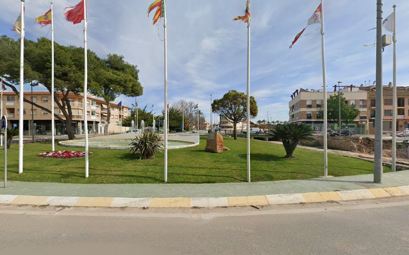 Plaza de las Comunidades Autonomas