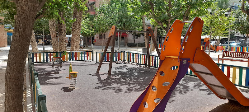 Jardín Plaza Pintor Mariano Ballester