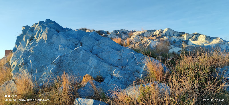La Montaña Azul
